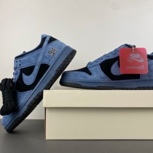 nike sb dunk low in the "ocean fog"